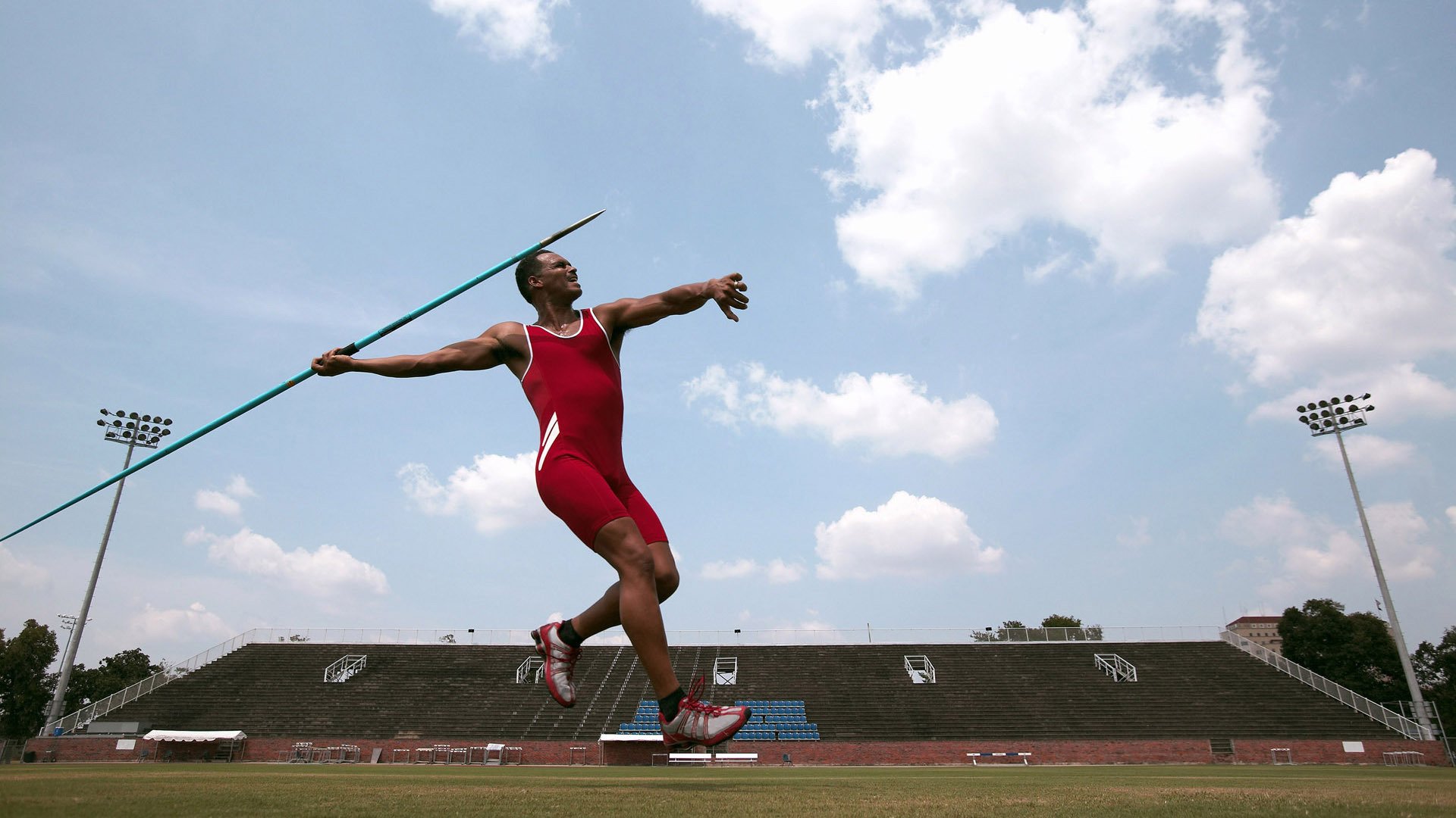 体育焦点评论员深度解析专题,体育焦点评论员深度解析专题讲座